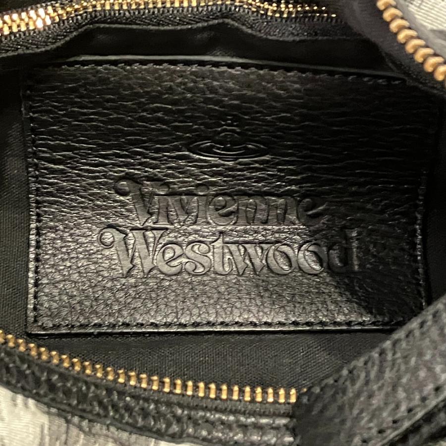Vivienne Westwood（ヴィヴィアンウエストウッド） 美品 レオパード柄