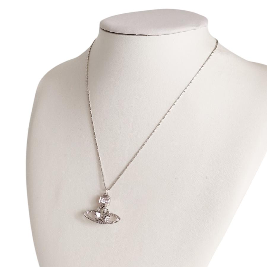 Vivienne Westwood（ヴィヴィアンウエストウッド） 良品 オーブ スター