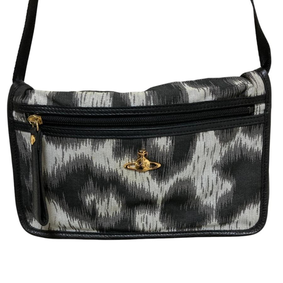 Vivienne Westwood（ヴィヴィアンウエストウッド） 美品 オーブ