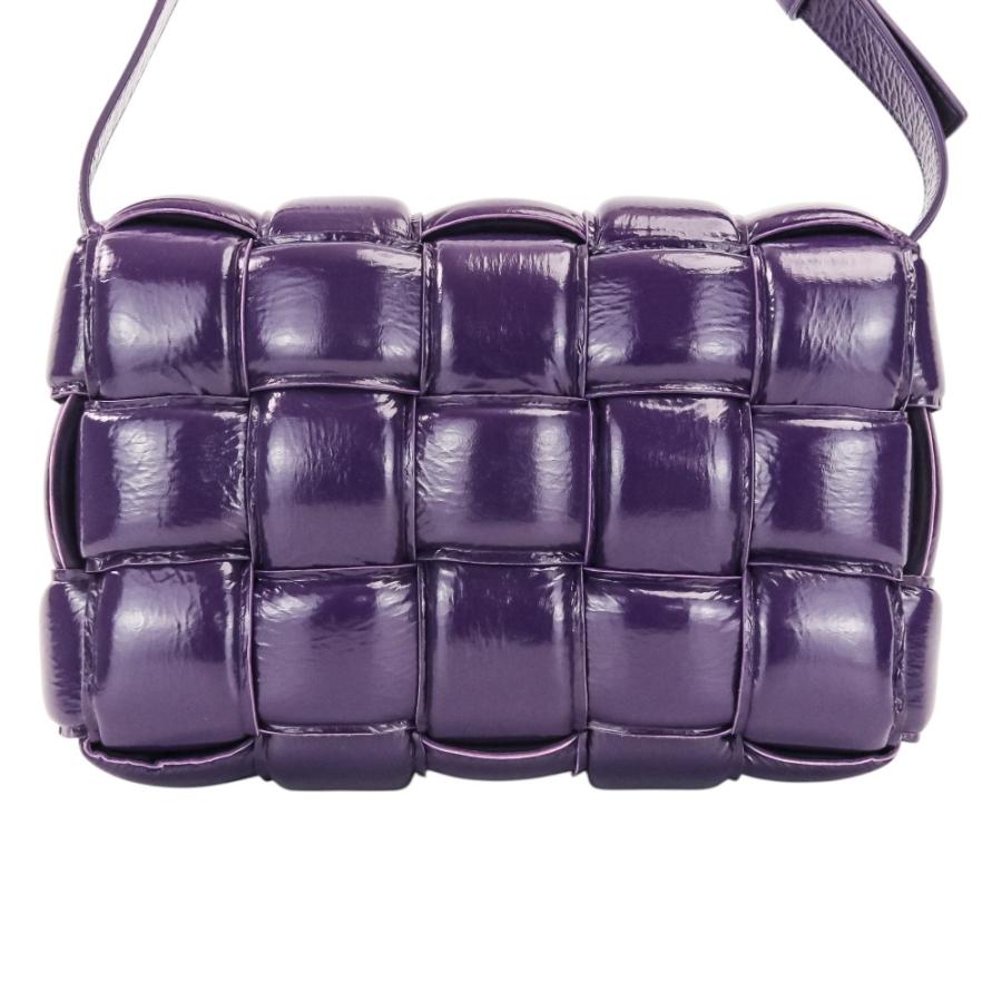 美品 Bottega Veneta ボッテガヴェネタ パデッド カセット イントレ