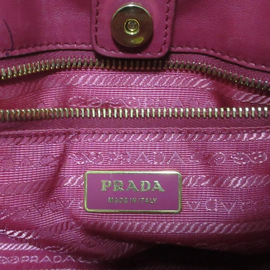 PRADA（プラダ） 三角ロゴプレート ナイロン フリルギャザー 