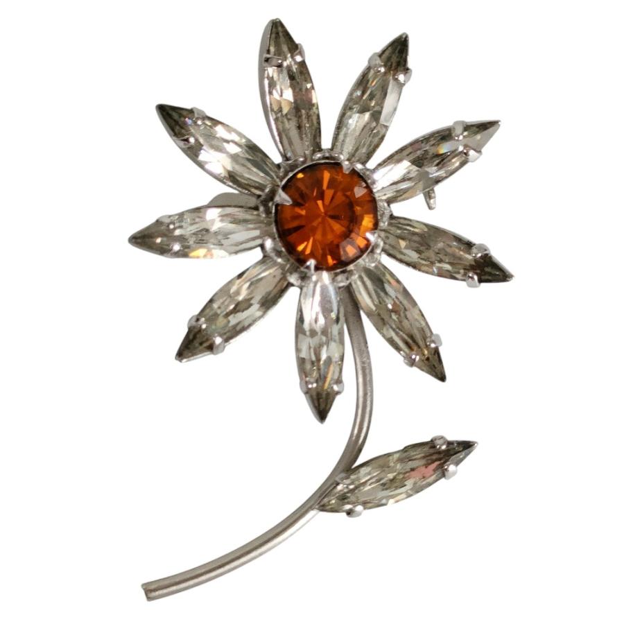 FOXEY フラワーモチーフ ビジューブローチ 花型　シャンパンゴールド FOXEY フォクシー お花のブローチ FOXEY - フォクシー お花ブローチ