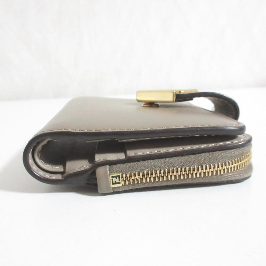 FENDI（フェンディ） 良品 FFダイヤモンド 二つ折りウォレット 財布