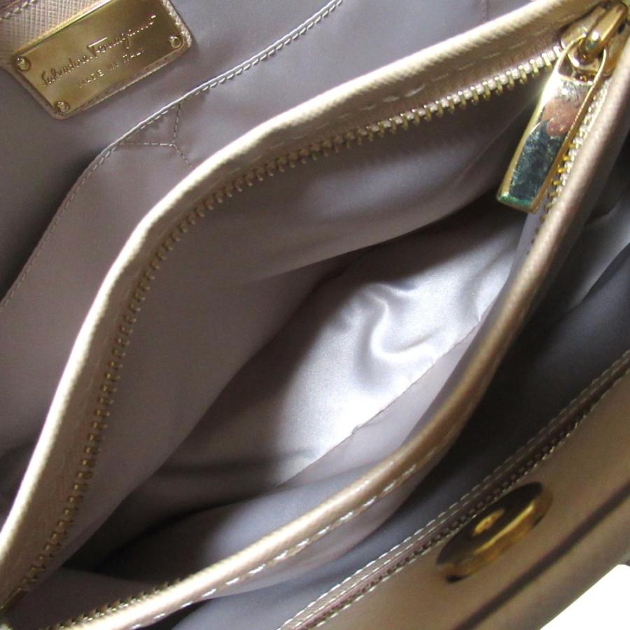 美品 Salvatore Ferragamo サルヴァトーレフェラガモ ヴァラリボン 