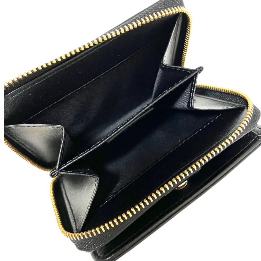 MARY QUANT（マリークヮント） 良品 マリークワント レザー ラウンド
