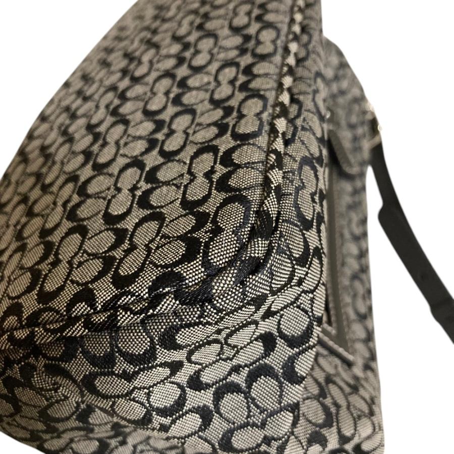 COACH（コーチ） 美品 ミニシグネチャー キャンバス ショルダーバッグ