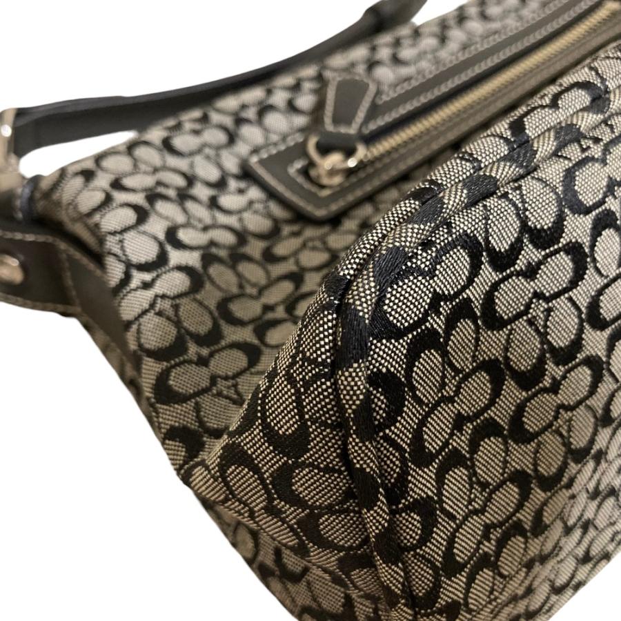 COACH（コーチ） 美品 ミニシグネチャー キャンバス ショルダーバッグ
