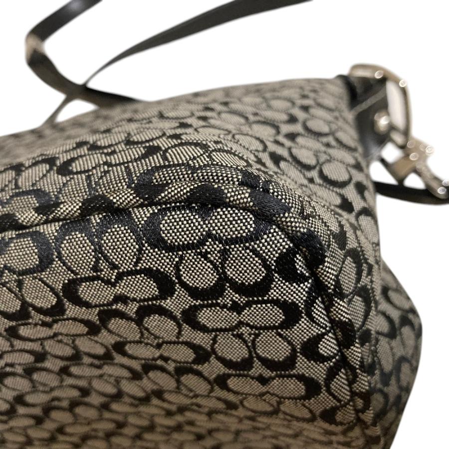 COACH（コーチ） 美品 ミニシグネチャー キャンバス ショルダーバッグ