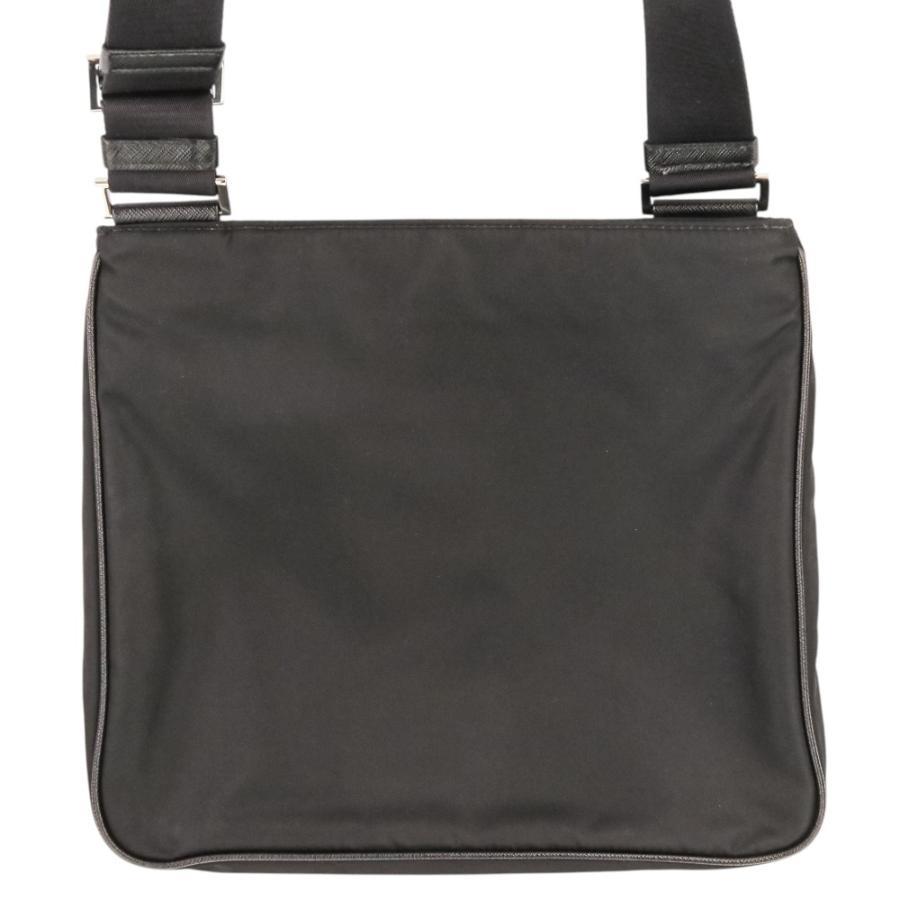 PRADA（プラダ） 美品 Re-Nylon サフィアーノレザー トライアングル