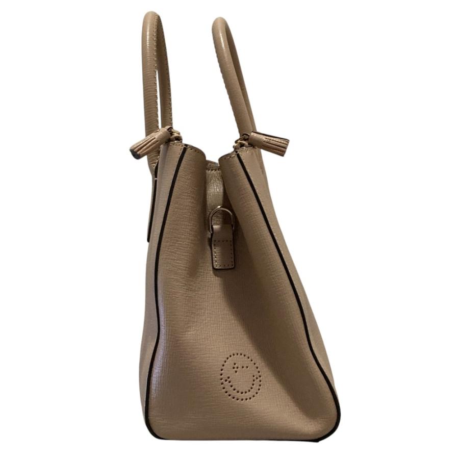 ANYA HINDMARCH（アニヤ・ハインドマーチ） 美品 イーブリー スマイル