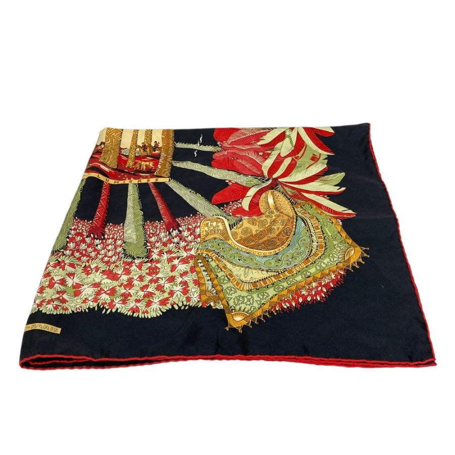 HERMES スカーフ　カレ90　光と影　OMBRES ET LUMIERES HERMES（エルメス） 良品 カレ90 OMBRES ET LUMIERES 光と影 シルク