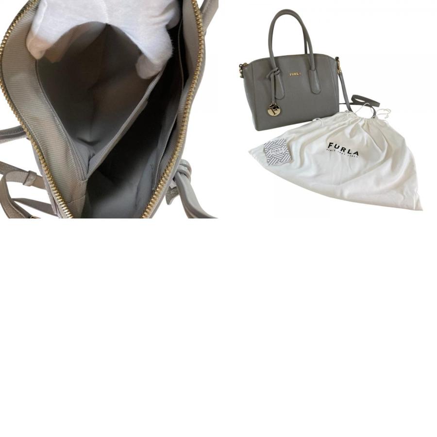 FURLA（フルラ） 美品 ロゴチャーム レザー 2WAY ショルダーバッグ