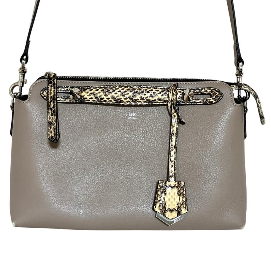 FENDI（フェンディ） 良品 バイザウェイ ミディアム パイソン レザー 