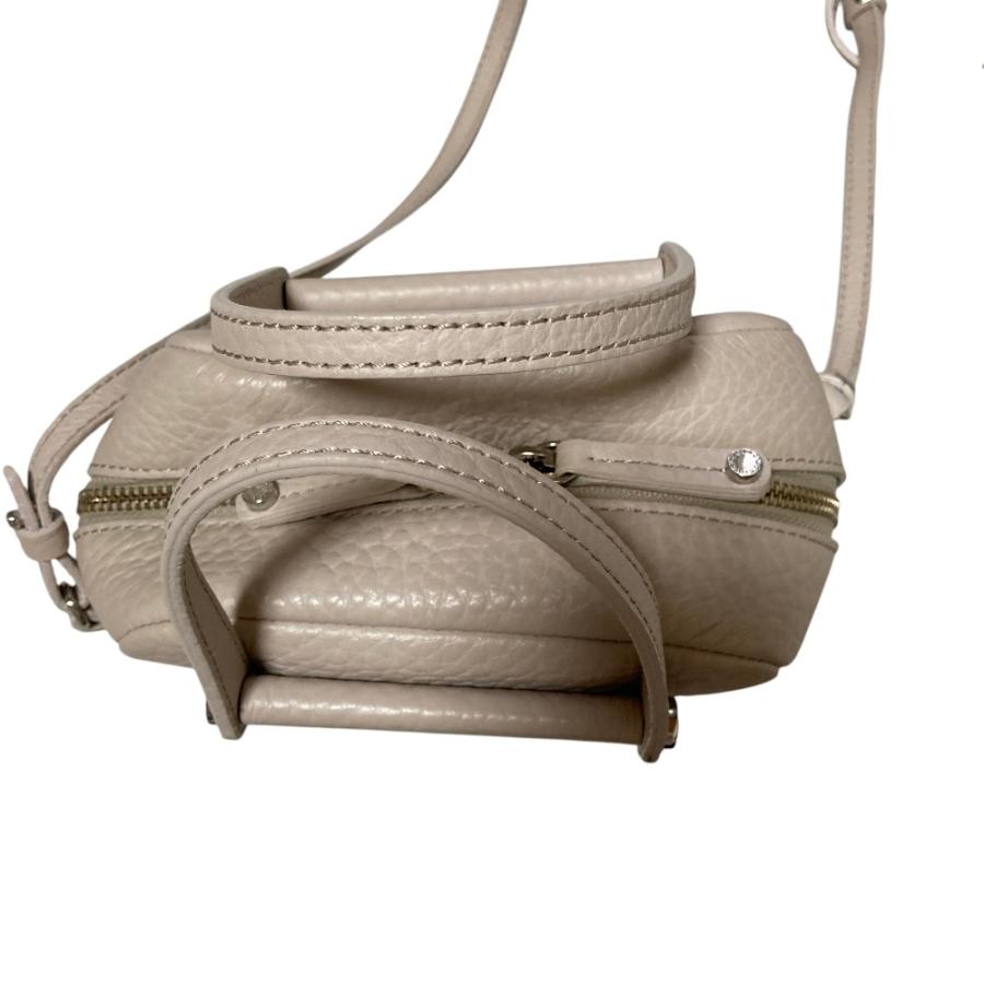 IACUCCI（イアクッチ） 良品 クーポラ ALCE レザー ショルダーバッグ