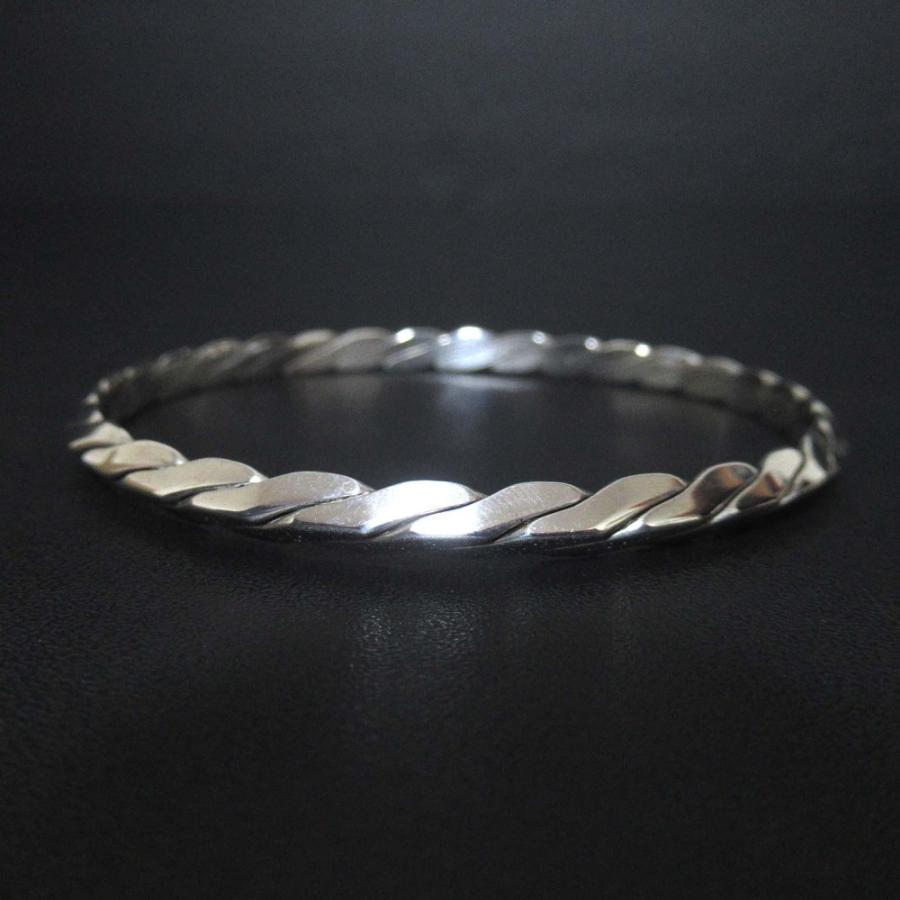 TIFFANY&Co.（ティファニー） 美品 Tiffany&Co ナイフエッジ ツイスト