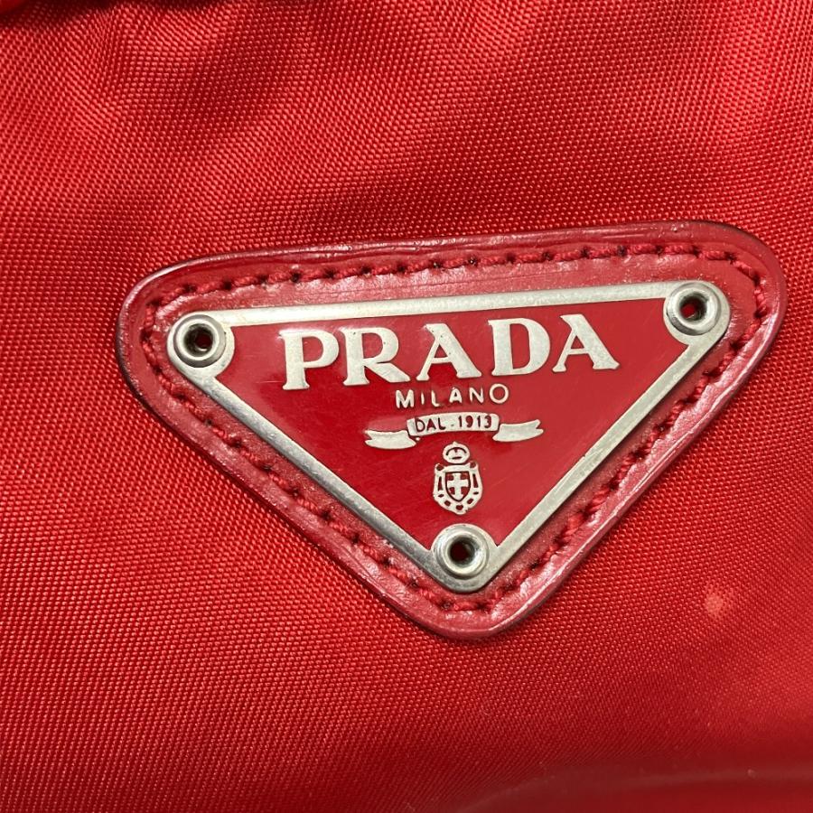 PRADA（プラダ） 良品 トライアングルロゴプレート ナイロン ポーチ