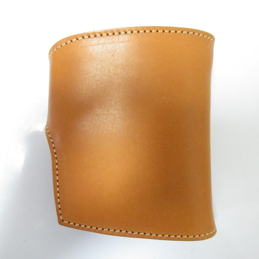 REDMOON（レッドムーン） 美品 コンチョボタン ショートウォレット 二