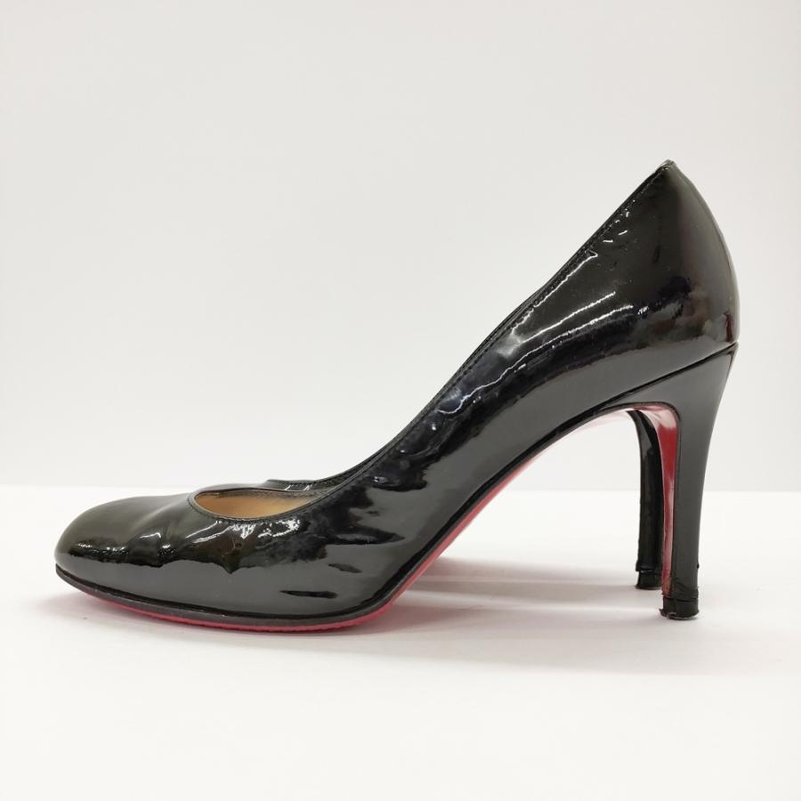Christian Louboutin パテント エナメル ラウンドトゥ