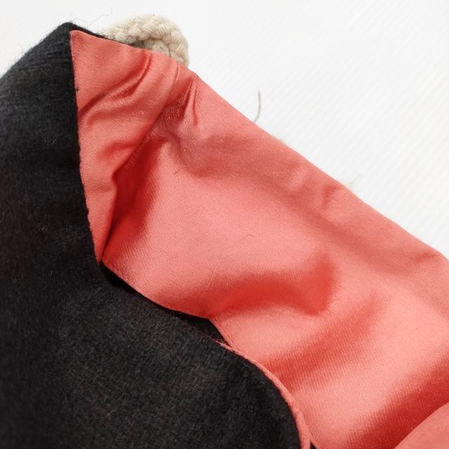 Khadi and Co ウールフェルト手刺繍丸型バッグ 定価29700円 トートバッグ ブラック ホワイト カディ アンド コー 4-1011T 248603_5