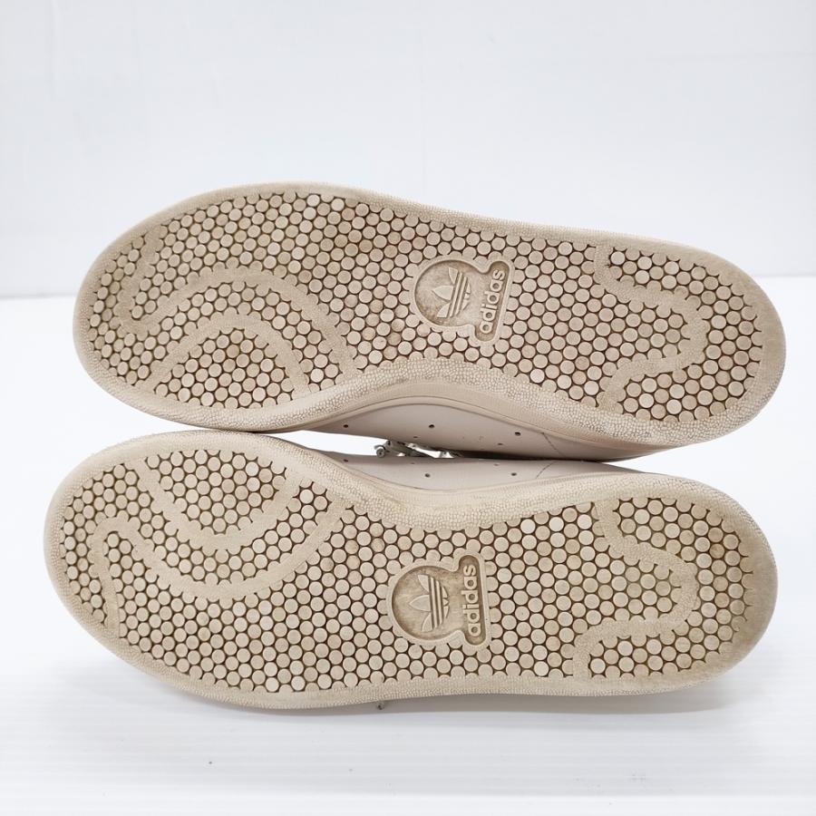 美品✨adidasとmarimekko のコラボ　カジュアルスニーカー ベージュ これめっちゃかわいい！」アディダスxマリメッコのコラボ