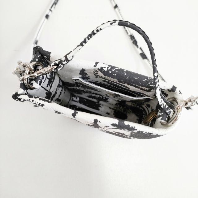 ebagos 52PEARL ダイアリー・クロフ ダイアリーバッグ レザー 2way ショルダーバッグ 23SS ホワイト ブラック レディース エバゴス【中古】5-0626G∞ ebagos 52PEARL ダイアリー・クロフ ダイアリーバッグ レザー 2way