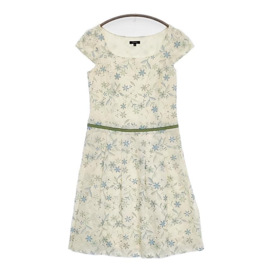 トッカ刺繍花柄ワンピース