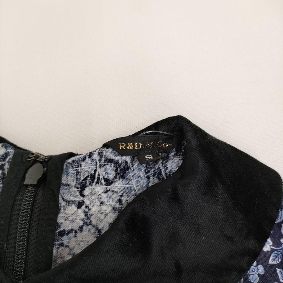 R&D.M.Co- アイリッシュ ラウンドカラーノースリーブブラウス S 花柄  