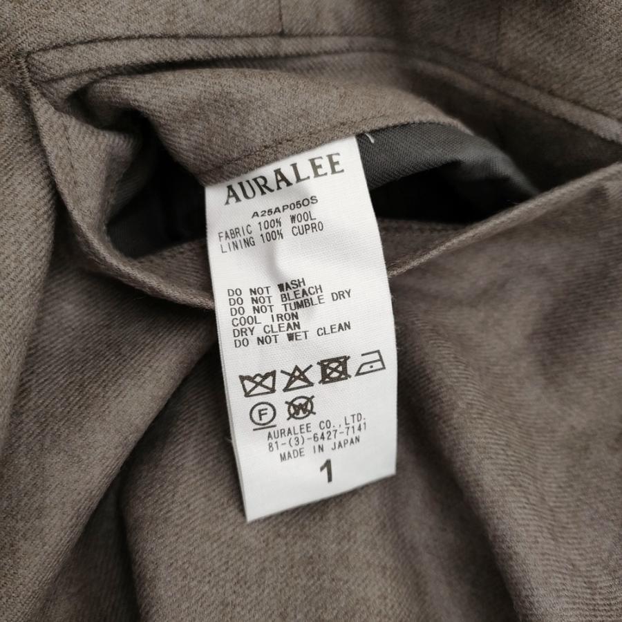 AURALEE（オーラリー） AURALEE SUPER LIGHT WOOL TWO-TUCK SLACKS 1