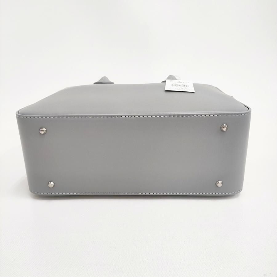 MAISON CANAU 未使用 スムースレザーボックスボストンバッグ Mサイズ
