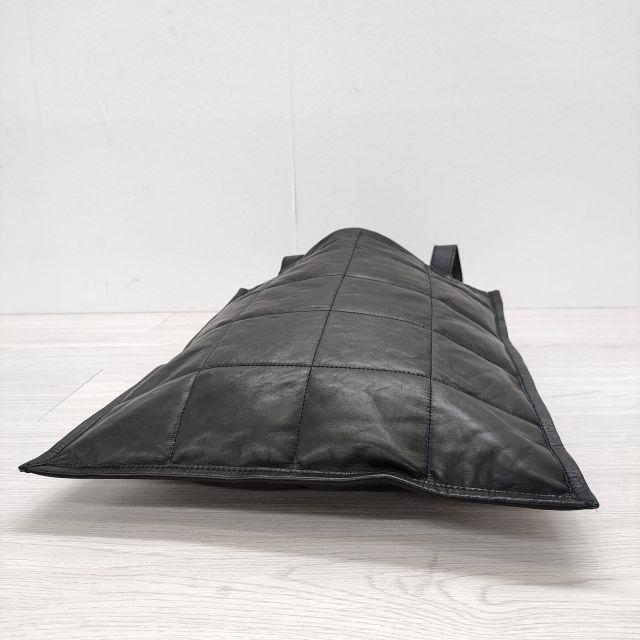YOKE 22AW 新品 QUILTED LEATHER TOTE BAG 定価31900円 レザー YOKE 22AW 新品 QUILTED LEATHER TOTE BAG 定価31900円 レザー