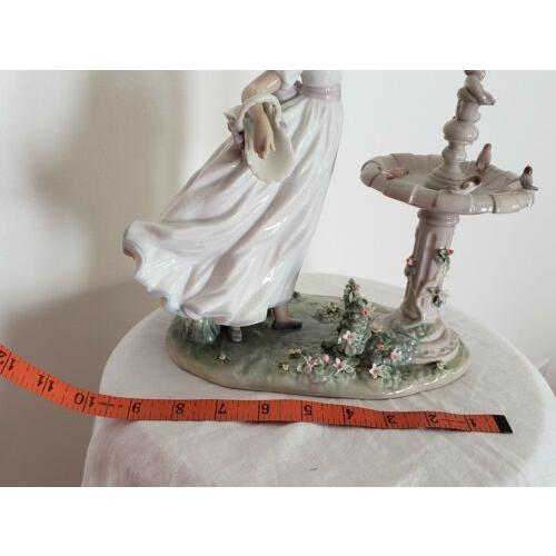 日本通販サイト リヤドロ LLADRO FIGURINE COLLECTIBLE SPRING JOY 06106 RARE LARGE PIECE