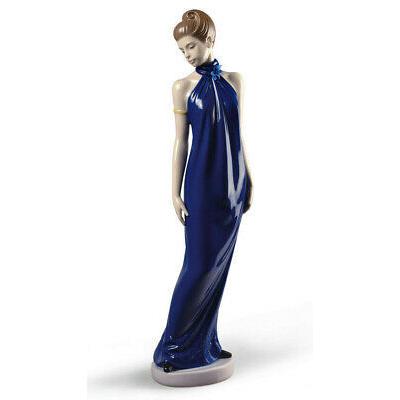 リヤドロ NAO BY LLADRO ELEGANCE SPECIAL EDITION #1831 BRAND NIB WOMAN BLUE DRESS SAVE$ FS