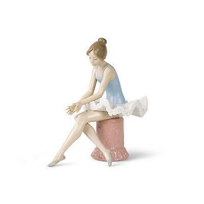 リヤドロ　ダンス LLADRO リヤドロ NAO BY SITTING BALLET DANCER BRAND NEW IN