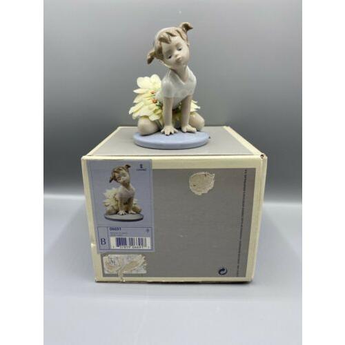 LLADRO（リヤドロ） Lladro 2005 Retired Collectible Figurine 06691