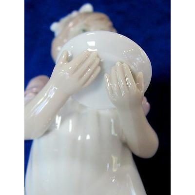 LLADRO リヤドロ NEW #5429 HAPPY BIRTHDAY BRAND NIB GIRL