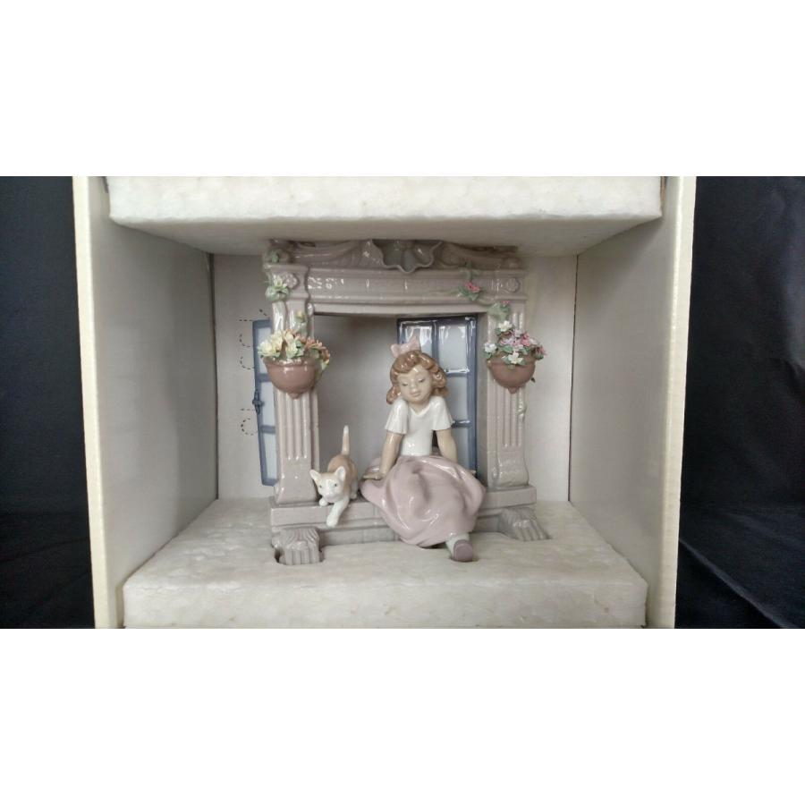 LLADRO（リヤドロ） LLADRO COLLECTORS FIGURINE #6817 CHILDHOOD