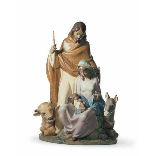 LLADRO（リヤドロ） Lladro Joyful Event Nativity Figurine. Gres