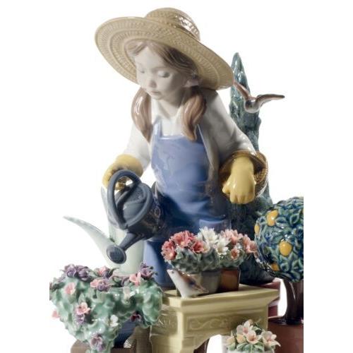 リヤドロ Lladro In My Garden Girl Figurine 01008663|kijisystem|02