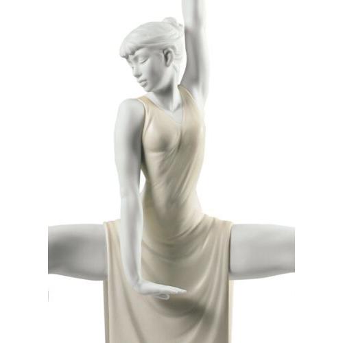リヤドロ Lladro Contemporary Dancer Woman Figurine 01009025