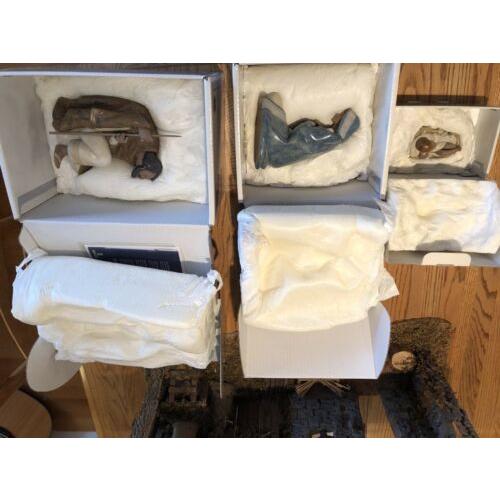 リヤドロ Lladro 4 Piece Nativity Set. Joesph, Mary, And Jesus, Stable