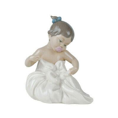 贈り物 LLADRO リヤドロ NAO BY LLADRO MY BLANKY BABY GIRL FIGRUINE