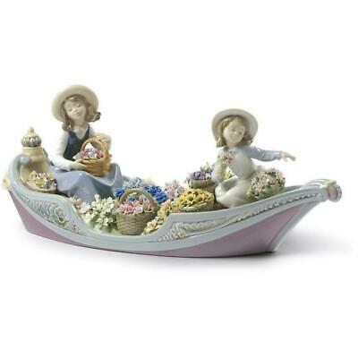 LLADRO（リヤドロ） Lladro Flowers Forever Figurine 01009203 : 華
