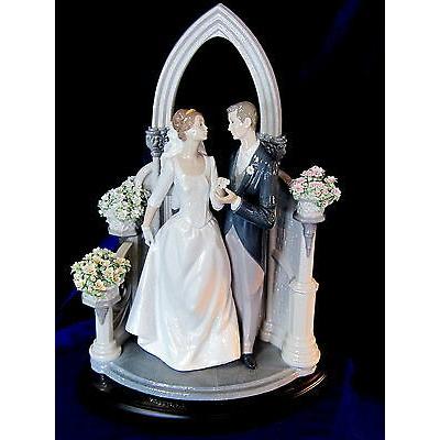 【大型・美品】リヤドロ／Sincerely／12422 LLADRO（リヤドロ） LLADRO A VOW OF LOVE #1869 BRAND NIB BRIDE