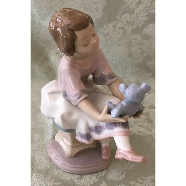 価値 リヤドロ Retired Llardo figurine， 