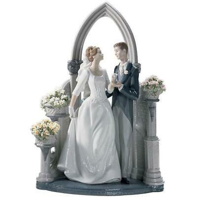 LLADRO（リヤドロ） Lladro A Vow Of Love Figurine 01001869 : 華商店