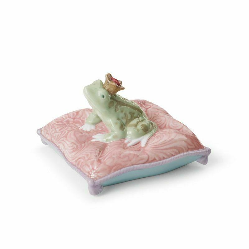 LLADRO（リヤドロ） Lladro Enchanted Prince Frog Figurine 01008444