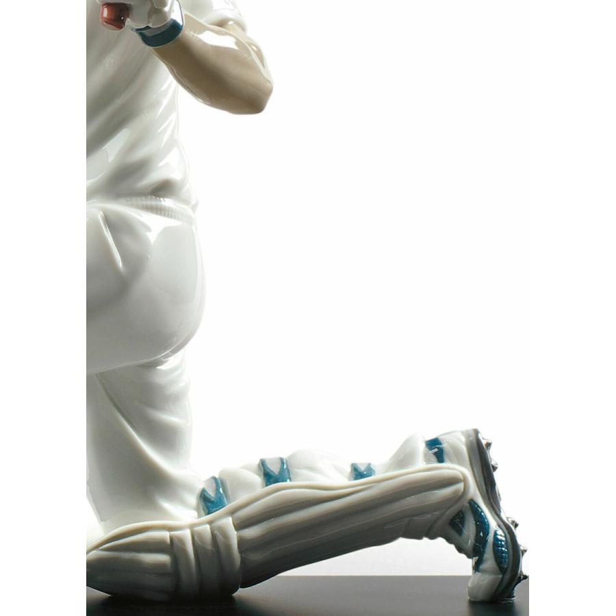 LLADRO（リヤドロ） Lladro Retired 01009179 Cricket Batsman Man