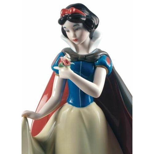 リヤドロ Lladro Snow White #9320 Figurine 01009320