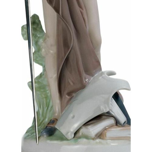 リヤドロ Lladro Don Quixote Standing Up 01004854