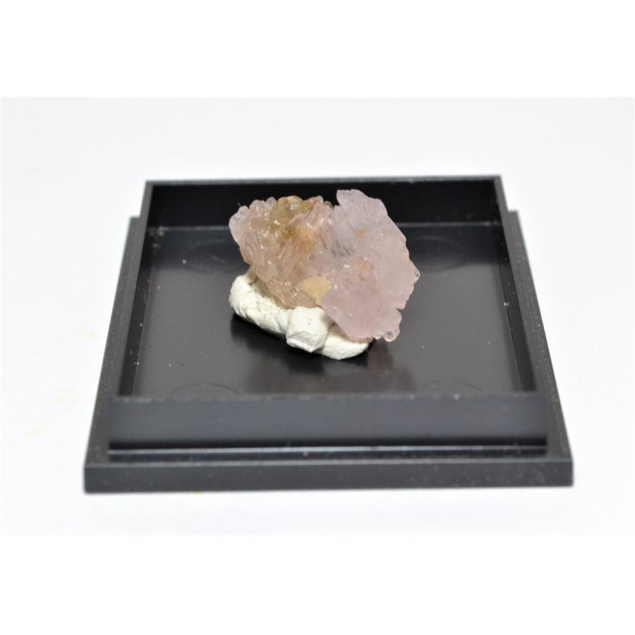 鉱物標本 原石 ローズクォーツ結晶 ブラジル産 : PEN POINT